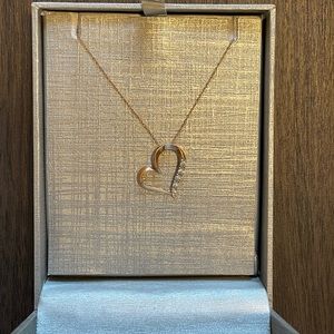 Zales Heart Necklace ❤️